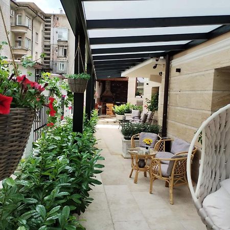 Family Boutique Residence-Free Parking Veliko Tărnovo Exteriör bild