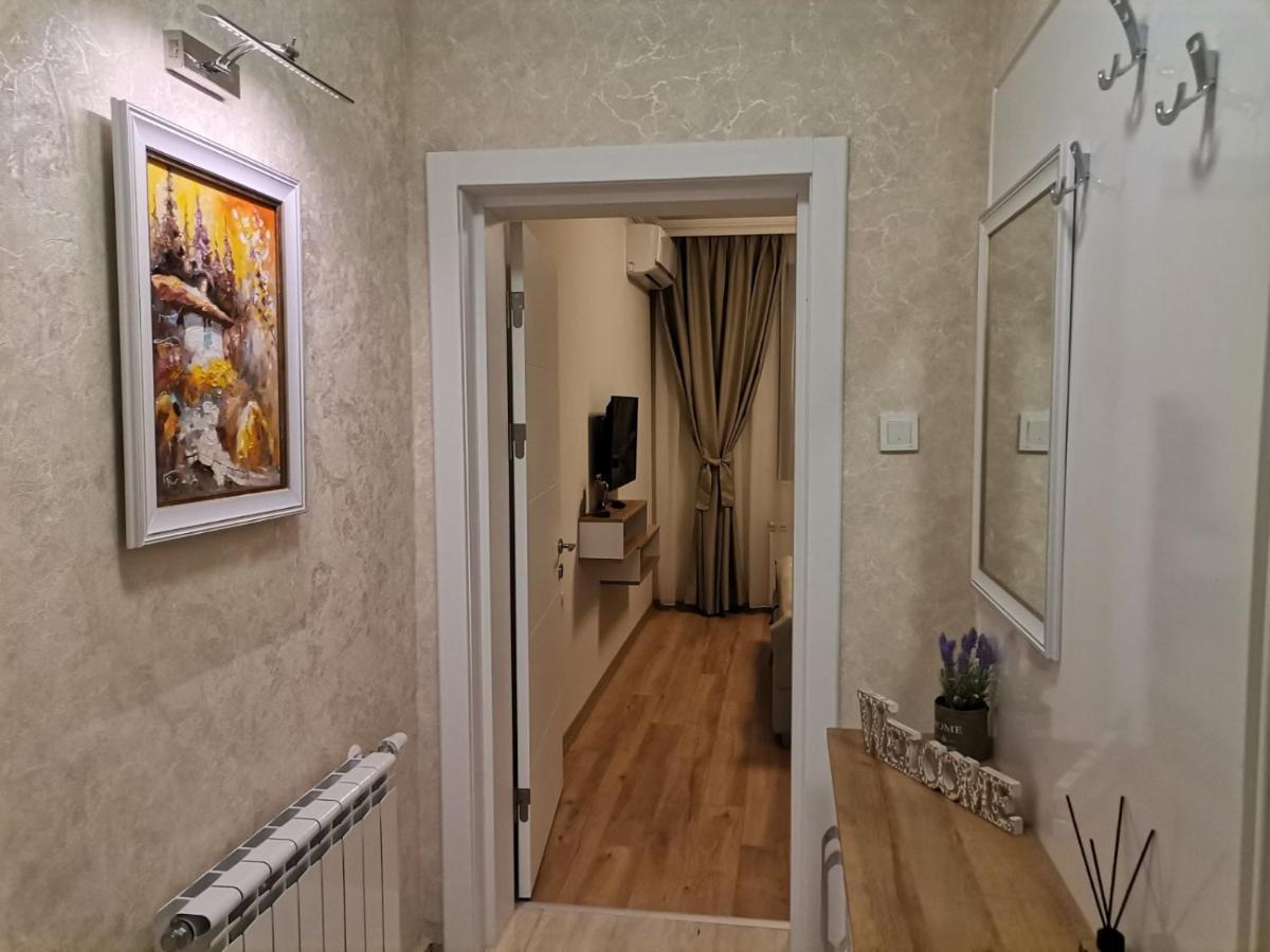 Family Boutique Residence-Free Parking Veliko Tărnovo Exteriör bild