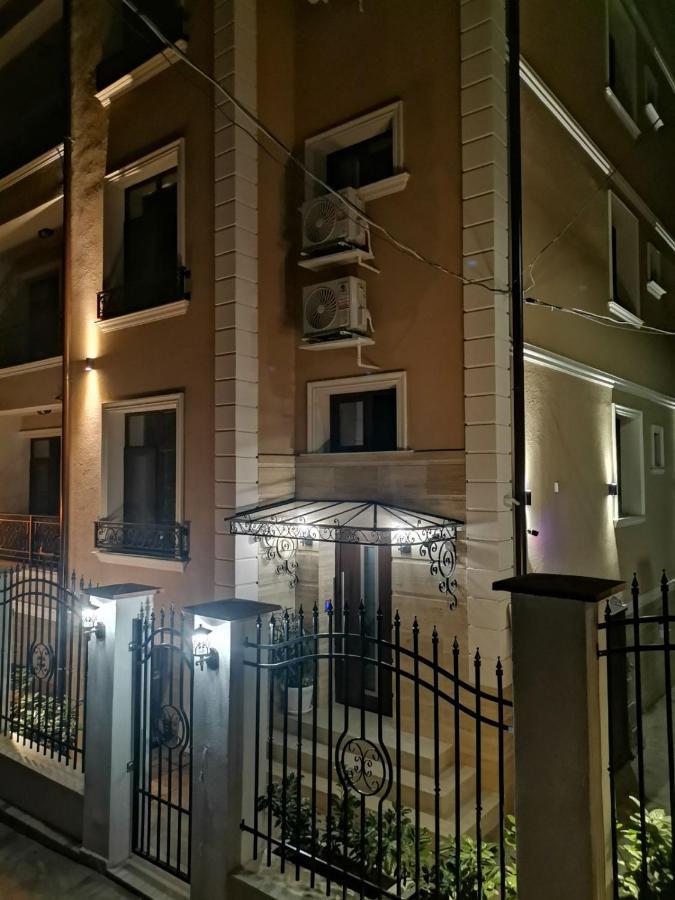 Family Boutique Residence-Free Parking Veliko Tărnovo Exteriör bild