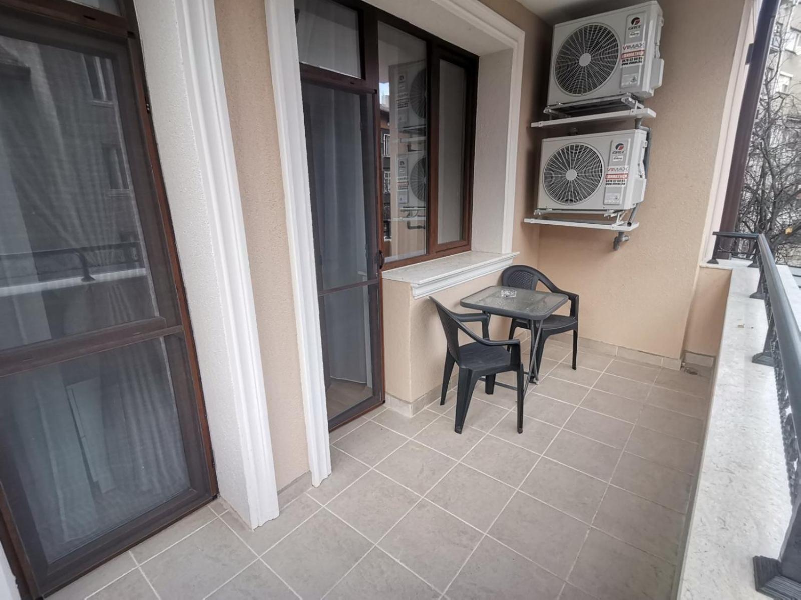 Family Boutique Residence-Free Parking Veliko Tărnovo Exteriör bild