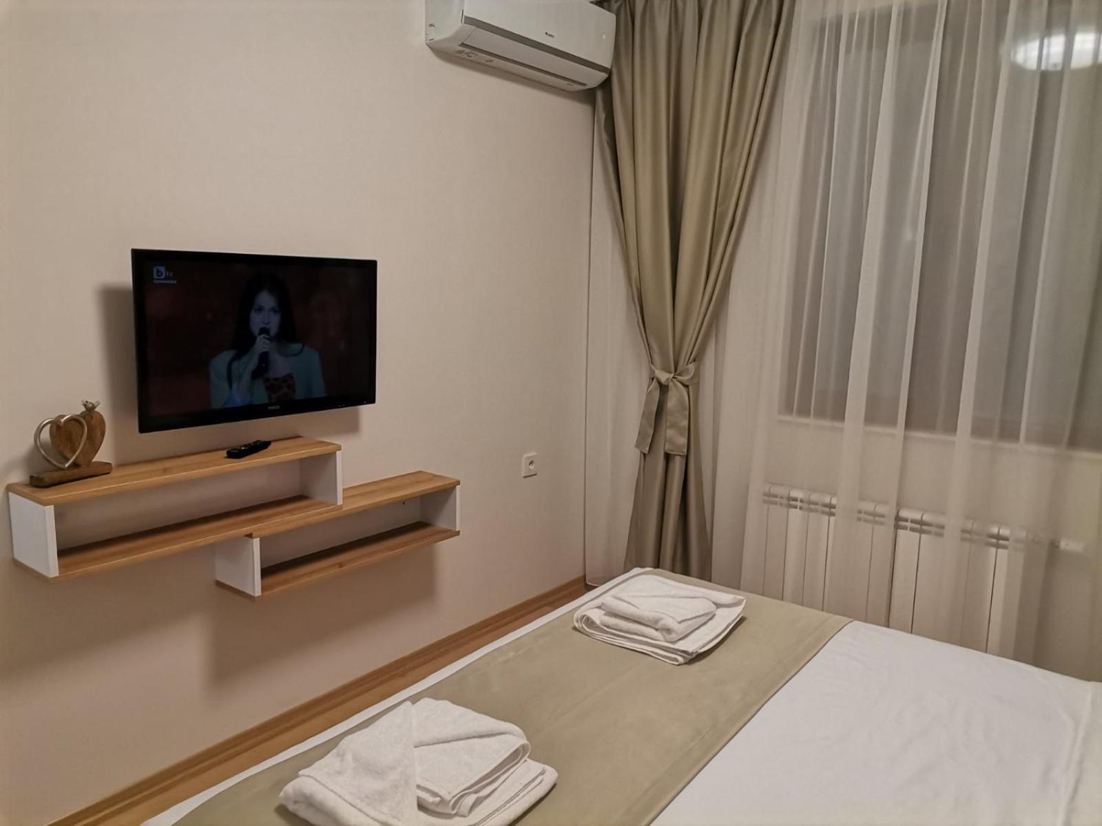 Family Boutique Residence-Free Parking Veliko Tărnovo Exteriör bild