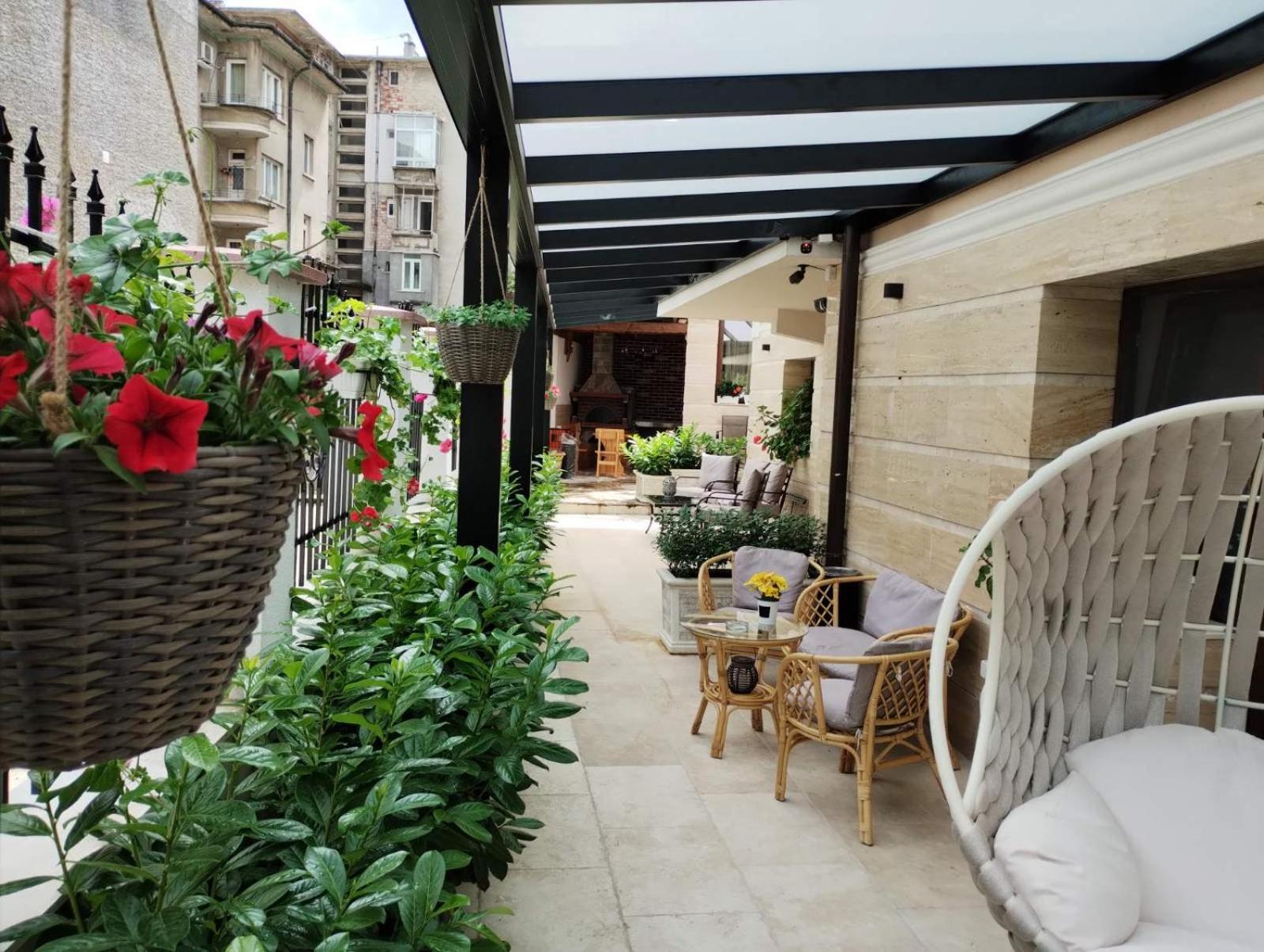 Family Boutique Residence-Free Parking Veliko Tărnovo Exteriör bild